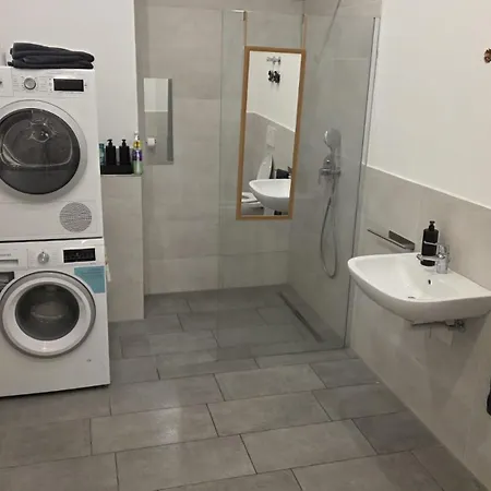 Spacious Bedroom For 8 People Apartment Tuttlingen